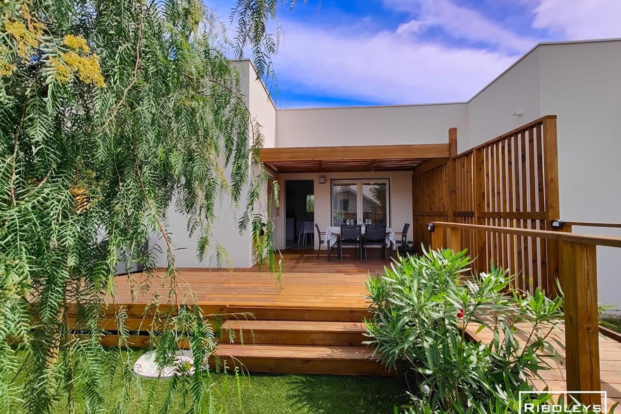 Marina Lodge - Villa T3 en résidence avec piscine Vias Extérieur photo