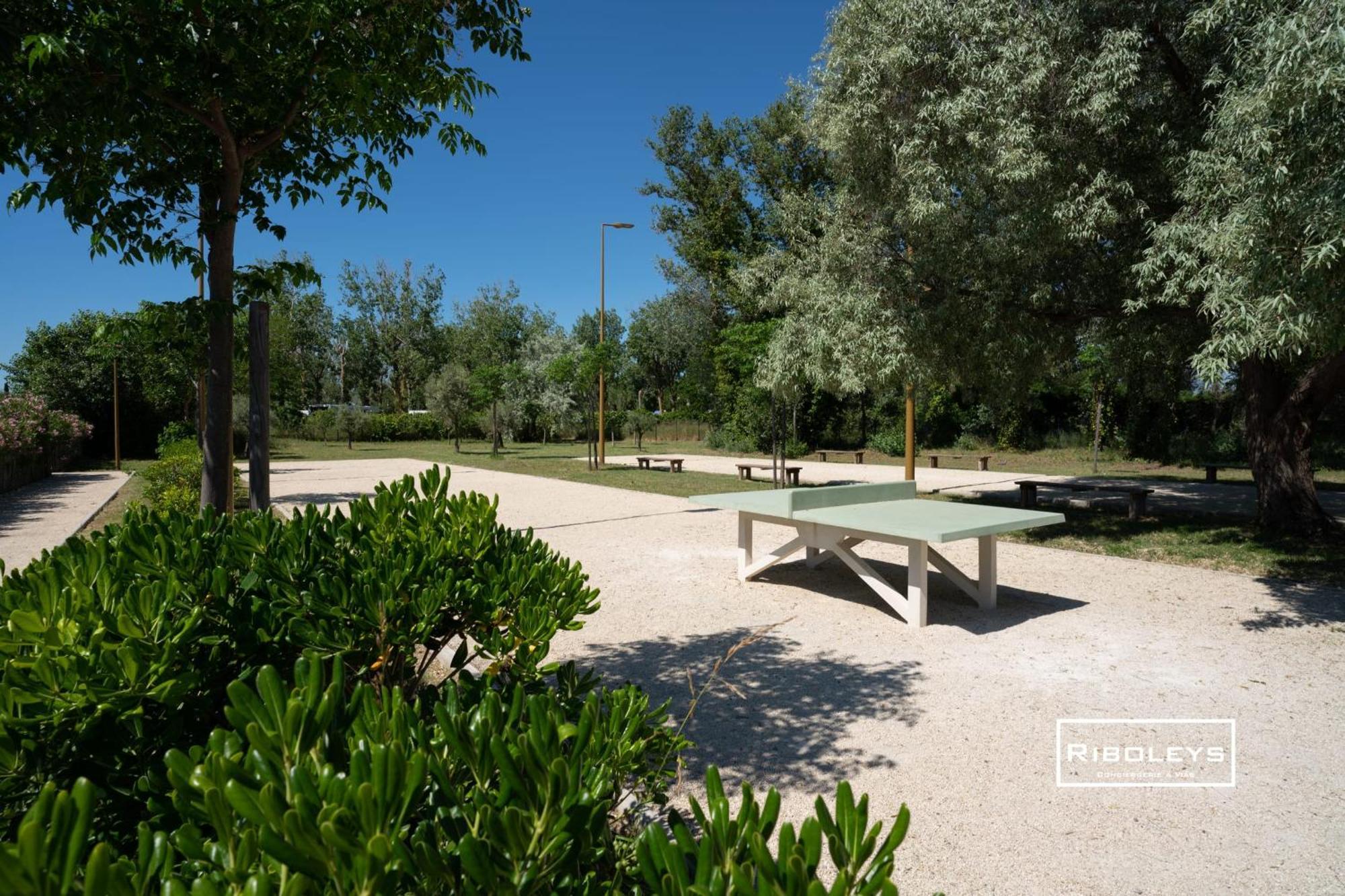 Marina Lodge - Villa T3 en résidence avec piscine Vias Extérieur photo